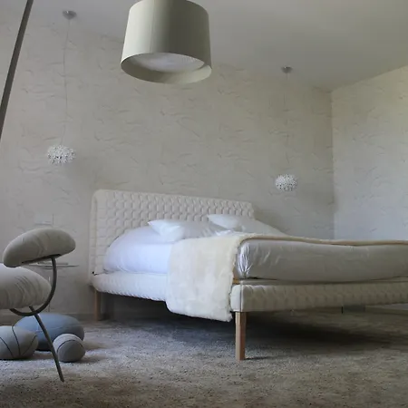 Maison Marie Barrault 4* Les Herbiers