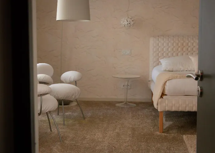 Maison Marie Barrault 4*