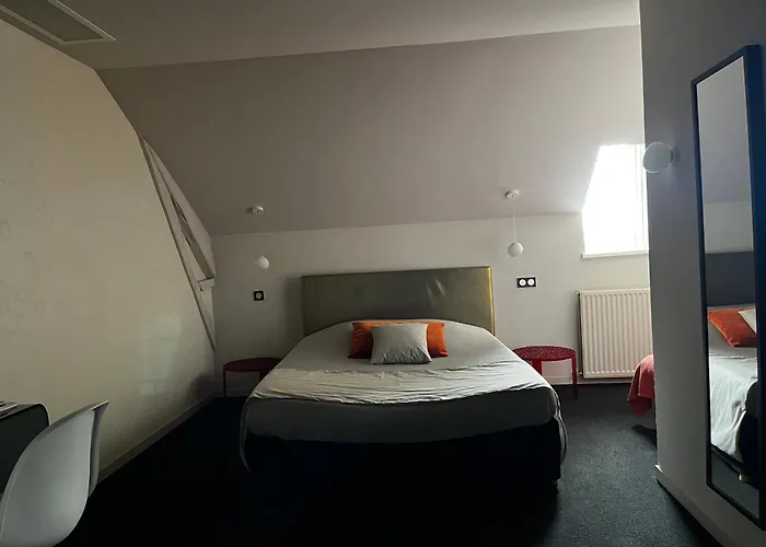 בית הארחה Maison Marie Barrault 4*